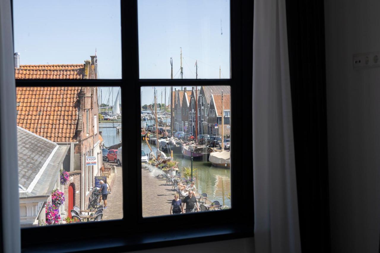 Hotel En Stadscafe De Dam L Hotel Monnickendam Exteriör bild